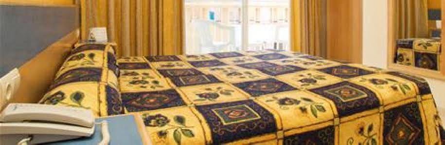 Sahara Nubia Gobi Hotell Ses Cadenes Eksteriør bilde A room at the hotel